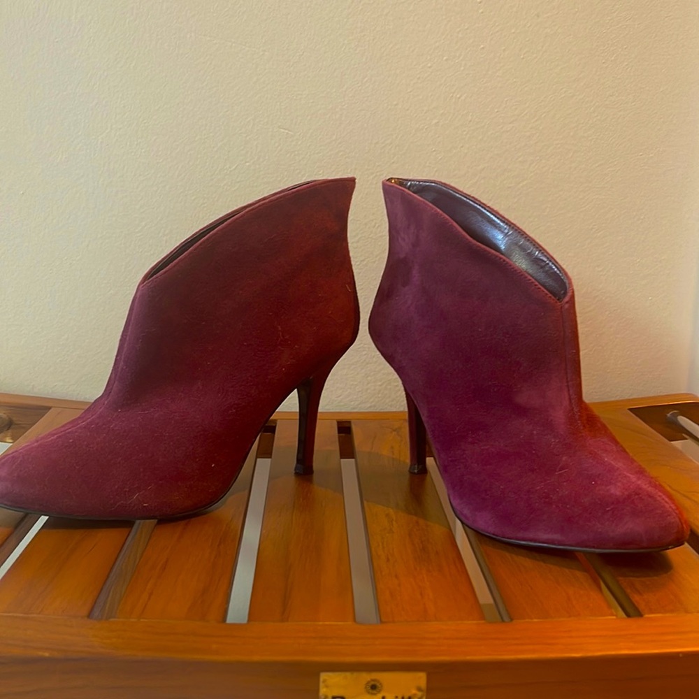 Vince Camuto suede booties